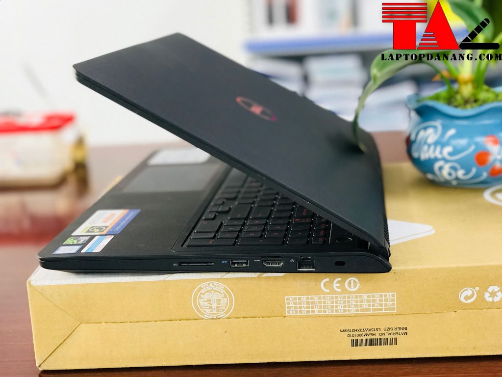 dell-5577-i5