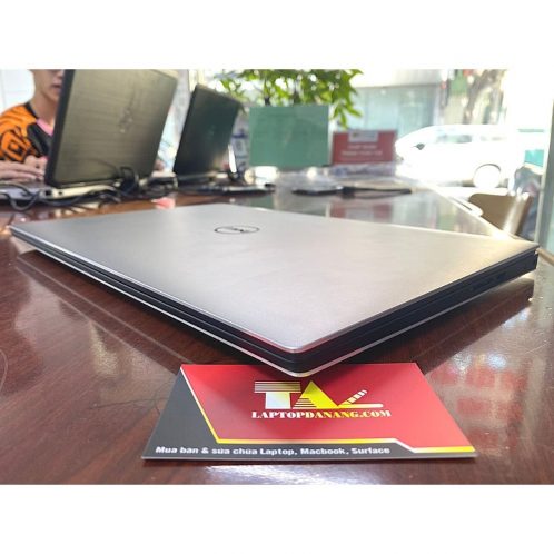 DELL XPS15 9550 like new