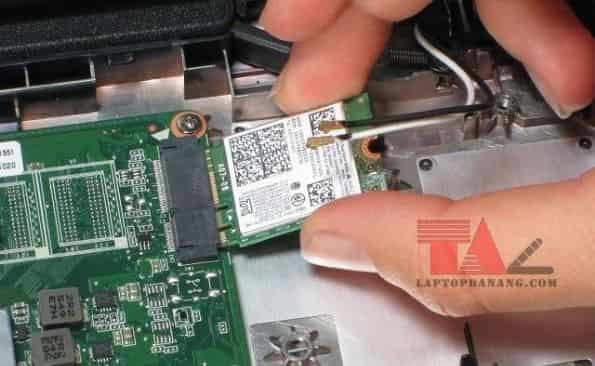 máy tính bắt wifi kém