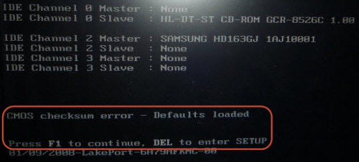 pin-cmos-tren-laptop