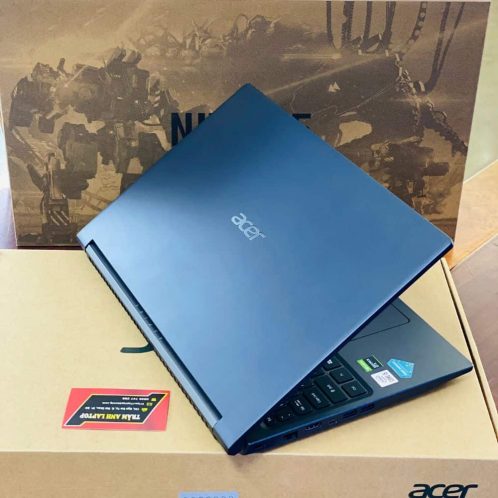 Acer-Aspire-7-A715-75G-58U4-1