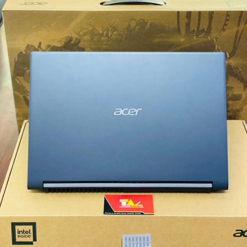 Acer-Aspire-7-A715-75G-58U4-3
