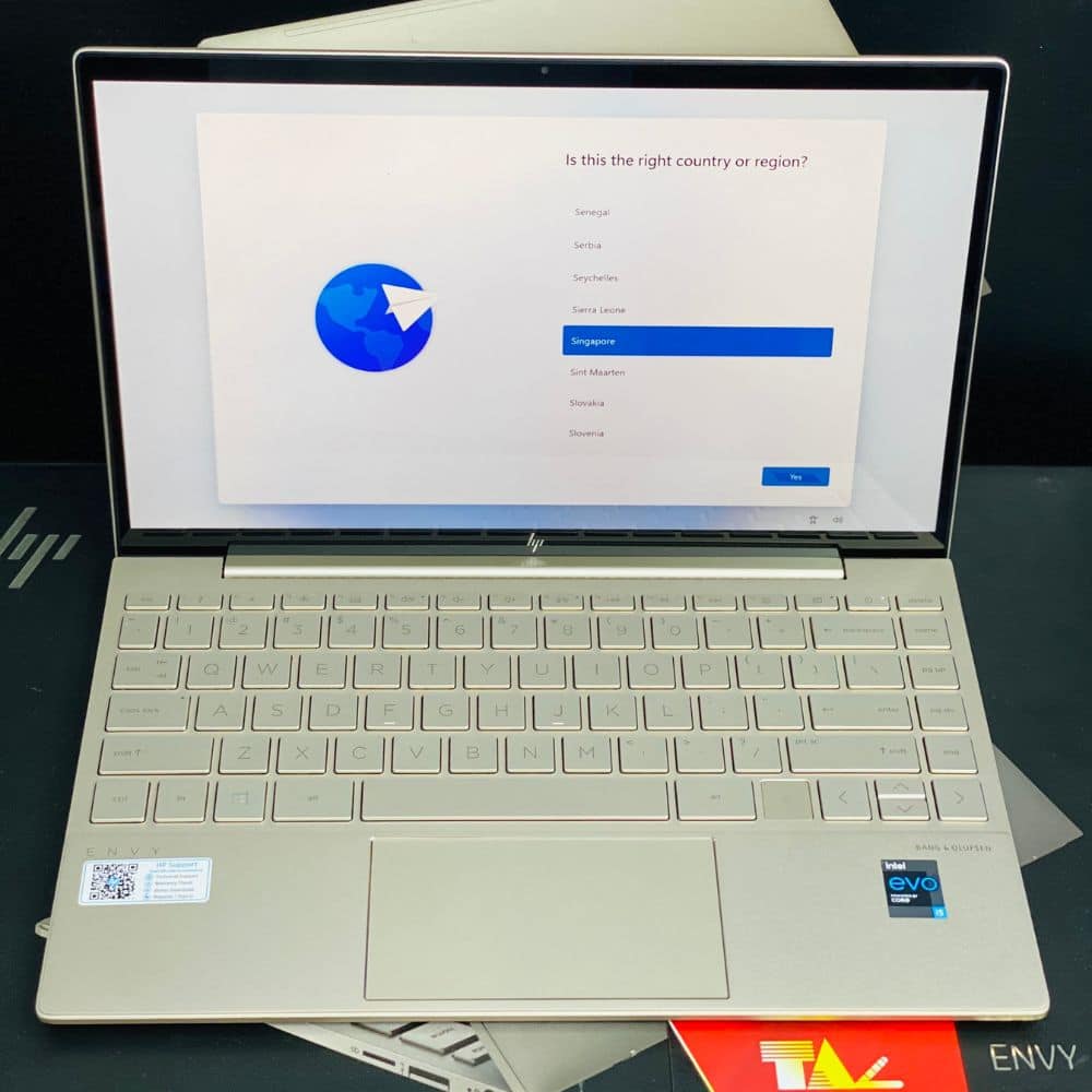 HP-Envy-13-ba1536TU-5