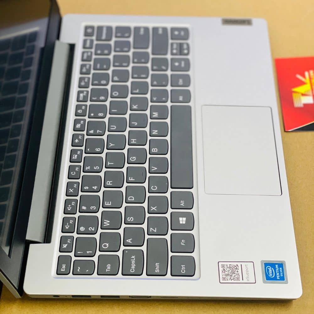 Lenovo-Ideapad-1-11IGL05-1