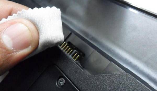 Hướng dẫn cách sử dụng Pin Laptop đúng cách